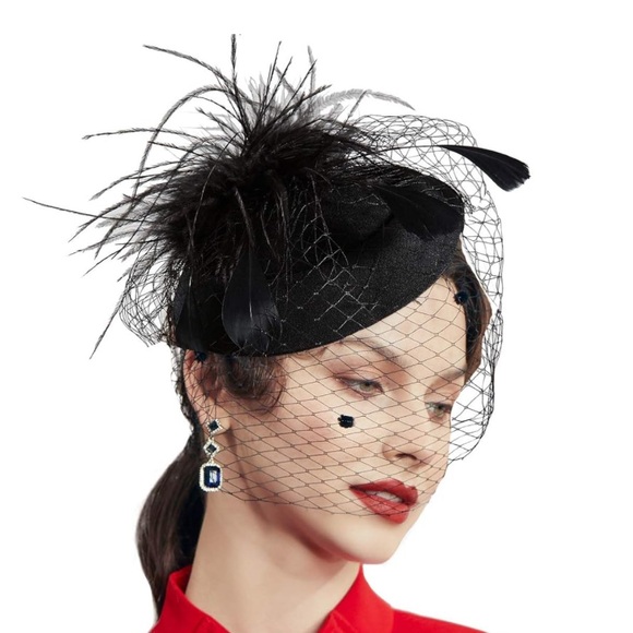 Fascinator Kentucky Derby Hat - Picture 1 of 5